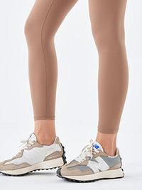 Wide Waistband Sports Leggings Thumbnail 3
