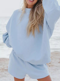 Relaxed Fit Round Neck Sweatshirt and Shorts Set Thumbnail 8