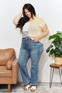 Color Block V-Neck Knit Top Thumbnail 10