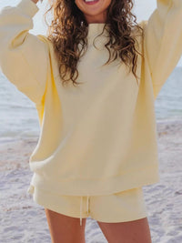 Relaxed Fit Round Neck Sweatshirt and Shorts Set Thumbnail 13
