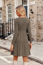 Pocket Crew-Neck Long Sleeve Midi Dress WE4U