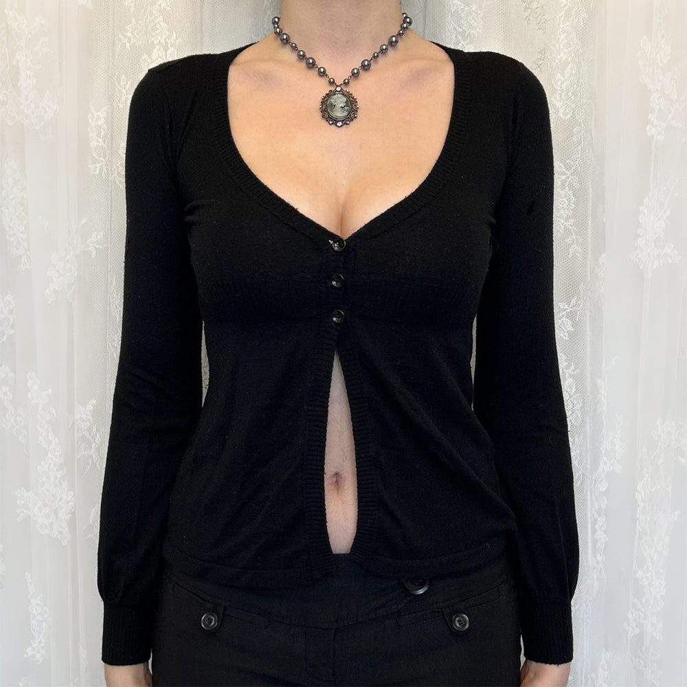 Single-Breasted Long Sleeve Knit Top