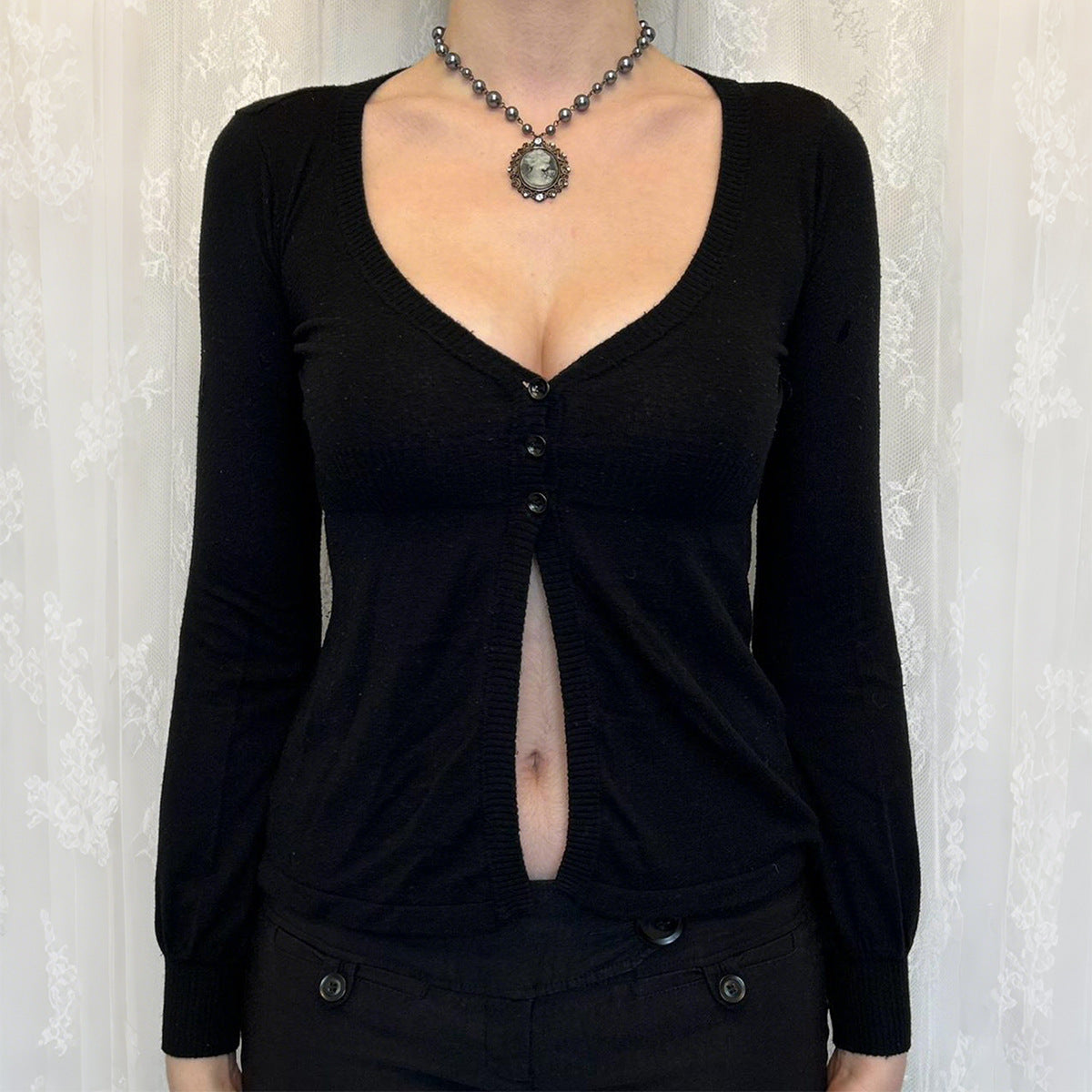 Single-Breasted Long Sleeve Knit Top