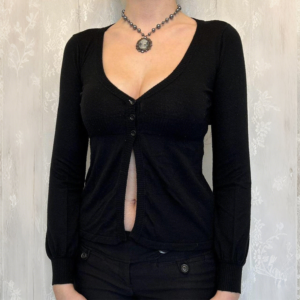 Single-Breasted Long Sleeve Knit Top