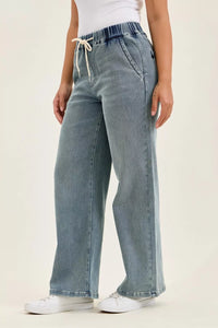 Judy Blue Hight Waist Wilhelmina Baggy Jeans with Md Aged Stone Blue Wash Thumbnail 3