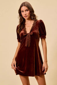 SO ME Velvet Short Sleeves Mini Dress Thumbnail 1