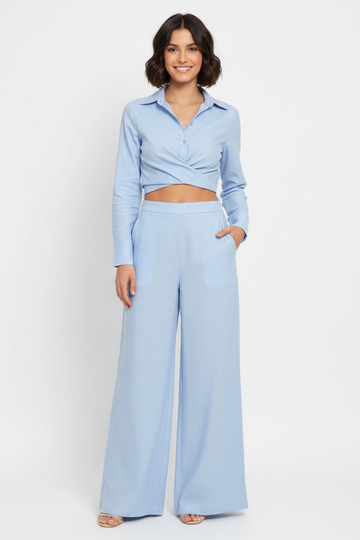 Long sleeve shirt with chest pocket