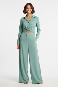 Long sleeve shirt with chest pocket Thumbnail 18
